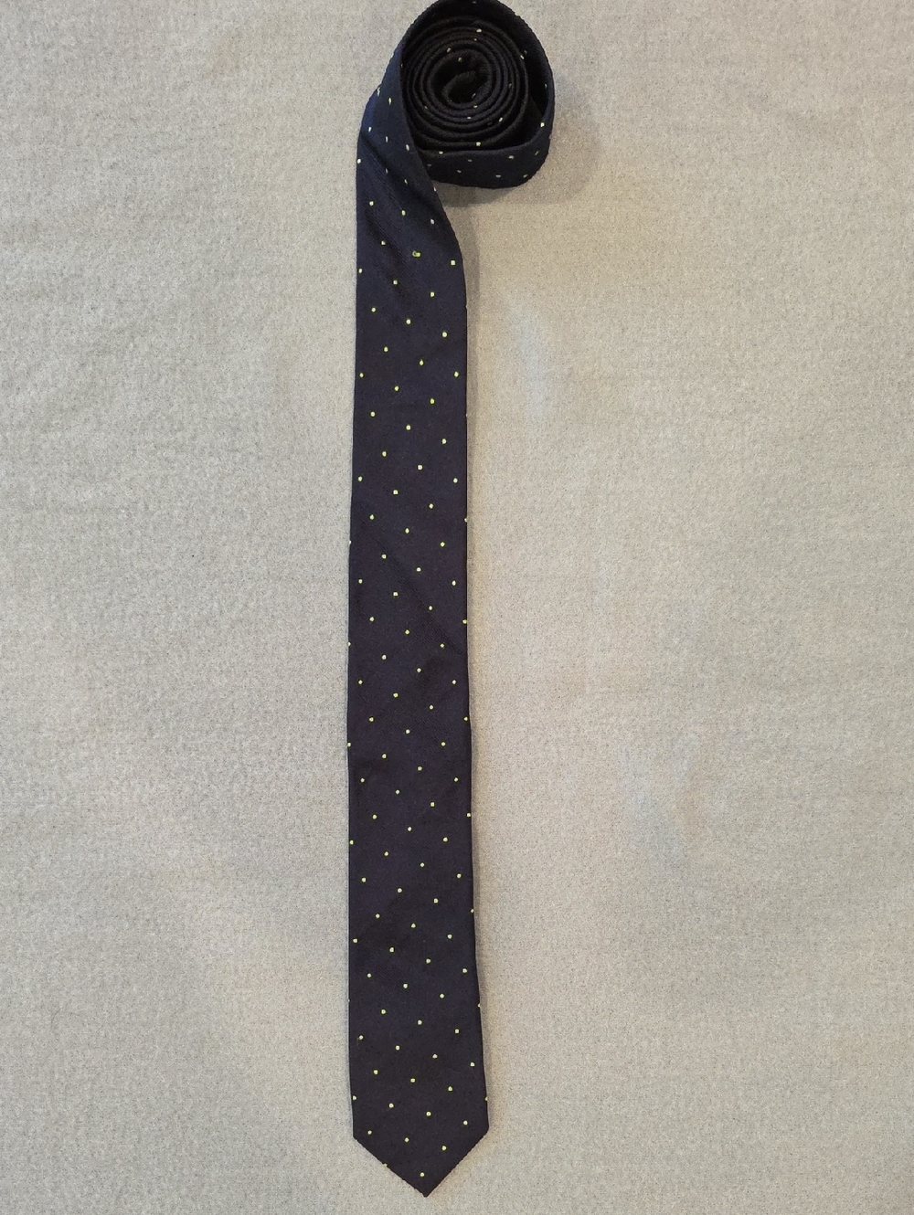 J. Crew Men's Purple Silk Skinny Tie with Neon Polka Dots (2.5") (Free tie-clip)